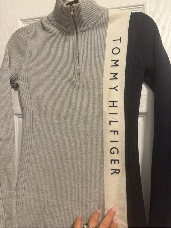 Tommy Hilfiger Sweaters - Tommy Hilfiger Women’s Quarter-Zip Ribbed Sport Sweater - Gray/Black
